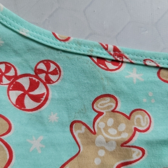NEW Disney Peppermint Gingerbread Long Sleeve & Pants Women's Small Pajama Set - Picture 6 of 14